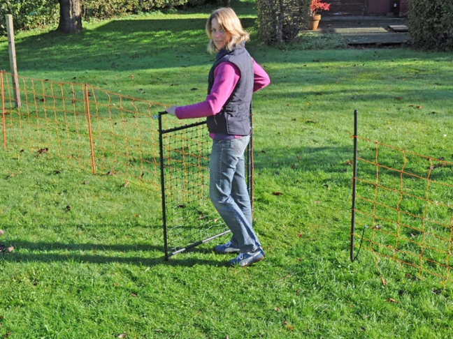 Branka k sítím pro elektrické ohradníky KERBL 106 cm