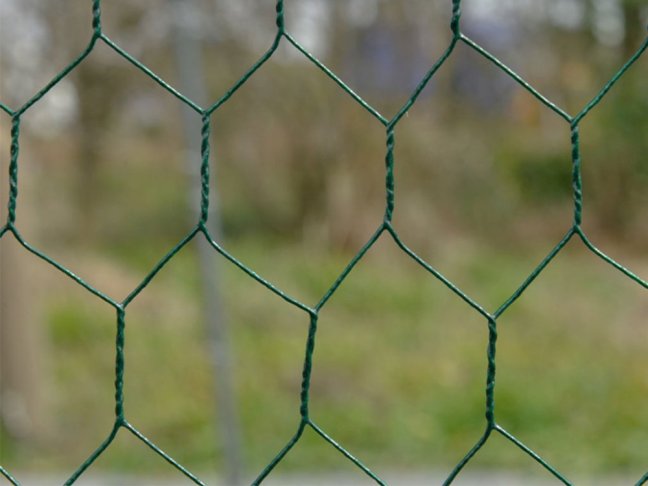 Výběh pro drůbež s bidlem PAWHUT D51-436V05SR, 3x6x1,95m