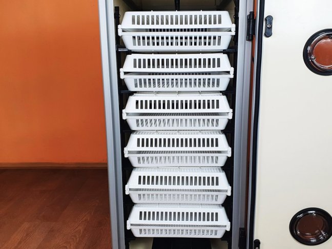 Plně automatická líheň na vejce CIMUKA CT180SH AUTOMATIC