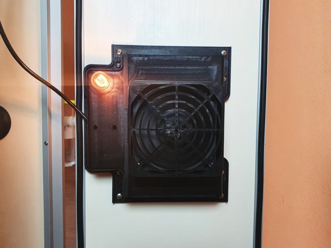 Plně automatická líheň na vejce CIMUKA CT180SH AUTOMATIC