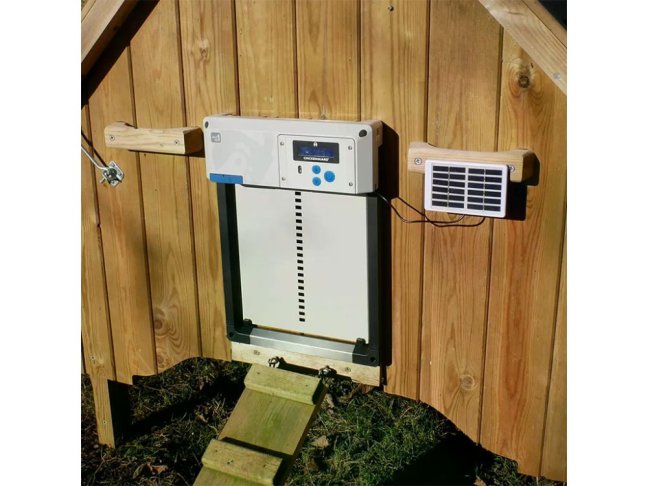 Komplet automatického otevírání a zavírání kurníku CHICKEN GUARD ALL IN ONE SOLAR